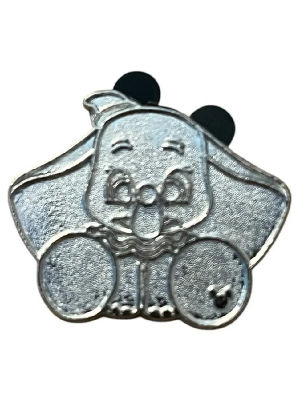 Dumbo Disney Hidden Mickey Collector Trader Pin Silvertone